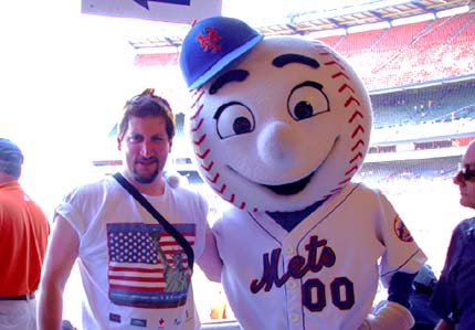 Frank and Mr. Met at Shea Stadium.